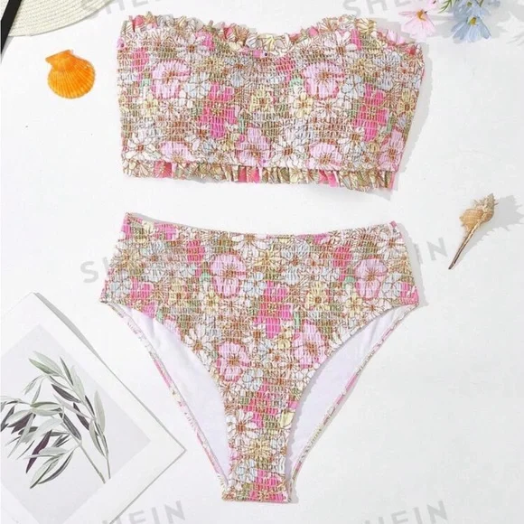 NWT Floral Printed Bikini Set - Picture 1 of 3